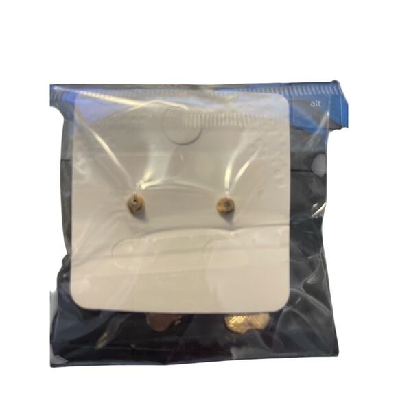 FASHION JEWELRY GOLD PLATED GREEN SPARKLE THREE HANGING EARRING - Picture 2 of 2